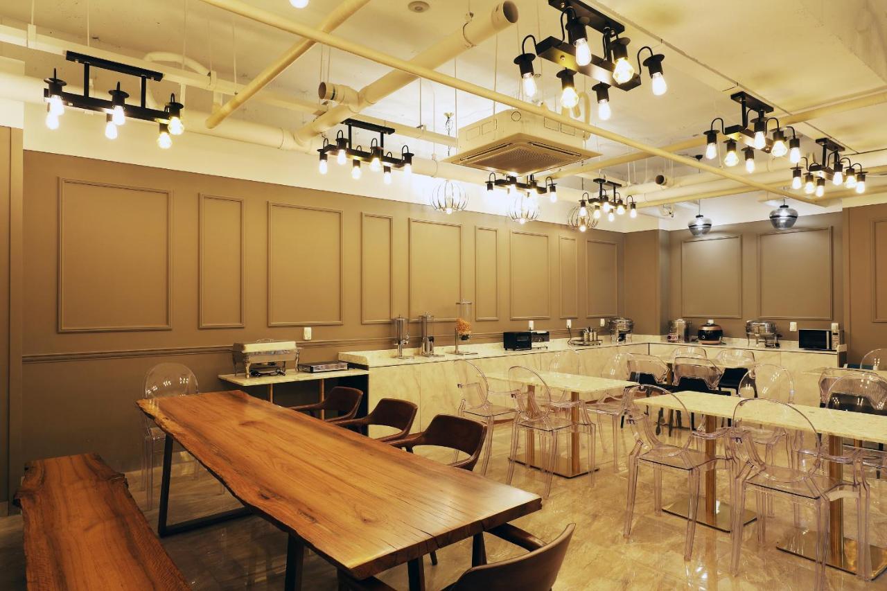El Tower Hotel Gunsan Extérieur photo