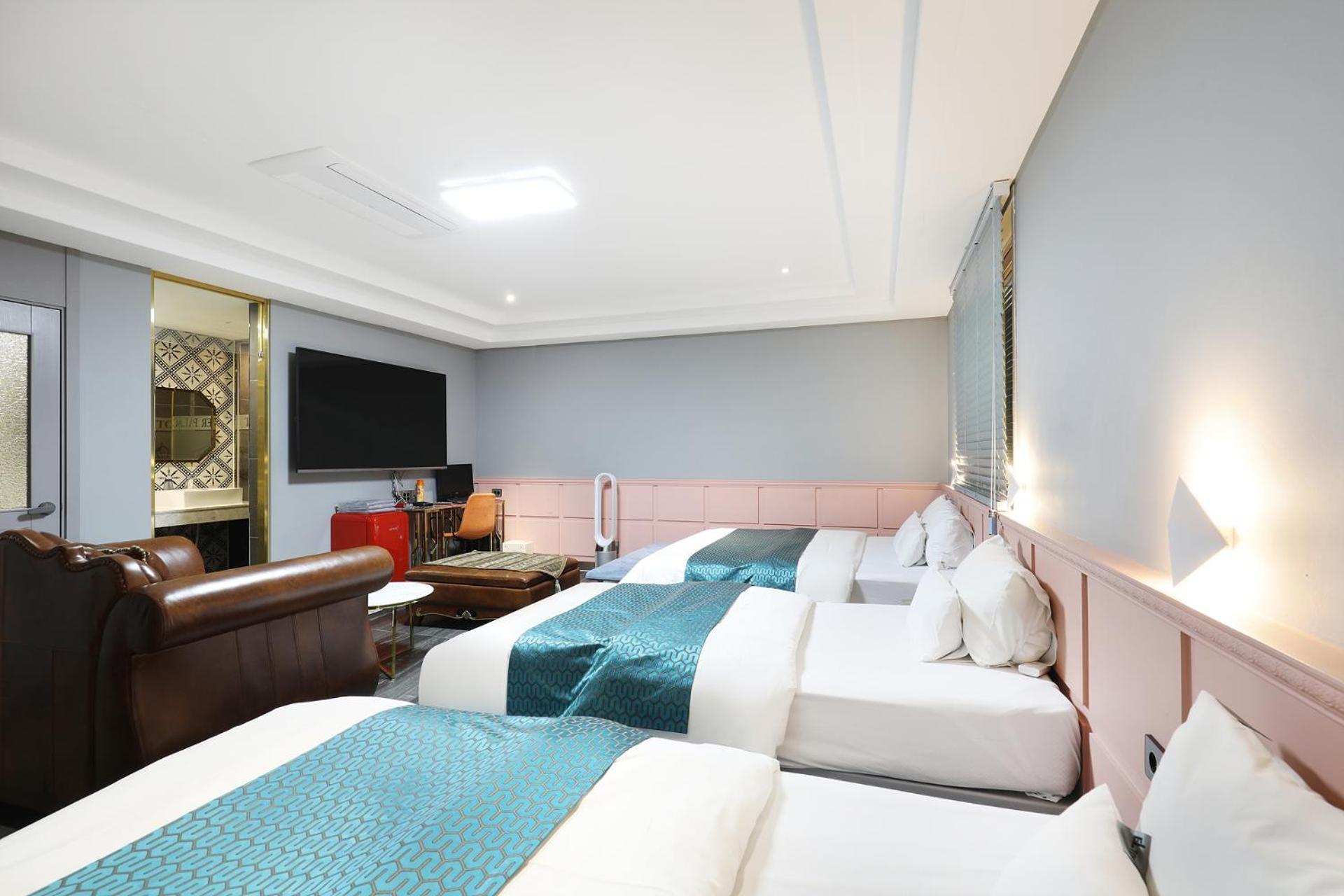 El Tower Hotel Gunsan Extérieur photo