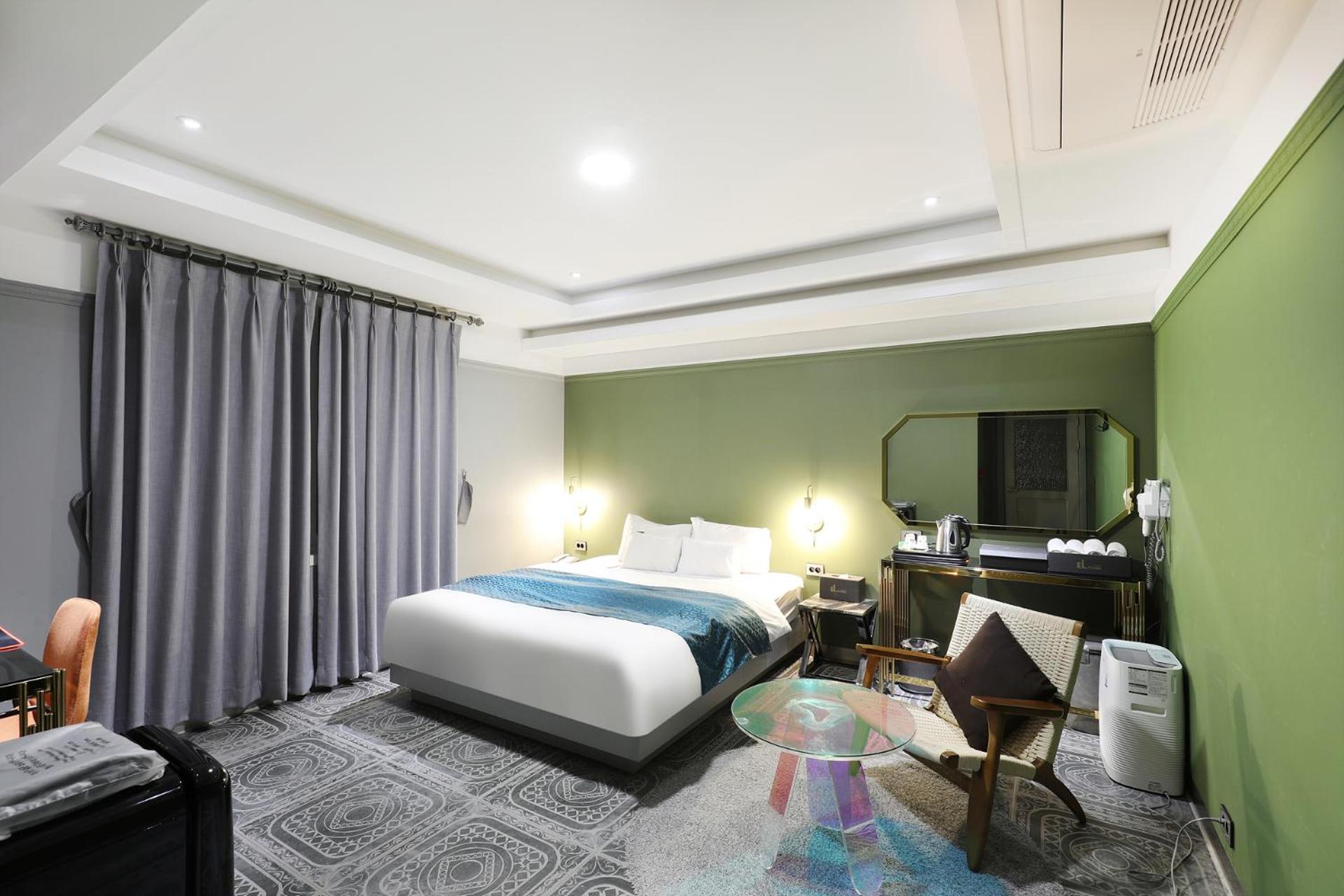 El Tower Hotel Gunsan Extérieur photo
